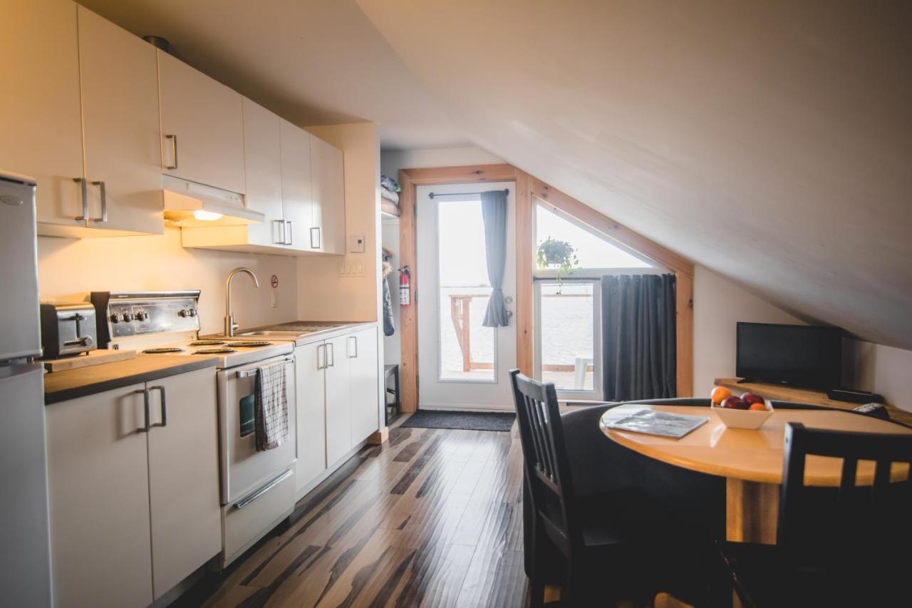Aux 4 Vents - Auberg'Inn Carleton-sur-Mer Exteriér fotografie